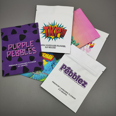 Zipper Yumuşak Dokunma Mylar Stand Up Pockets Custom For Weed Flower Packaging